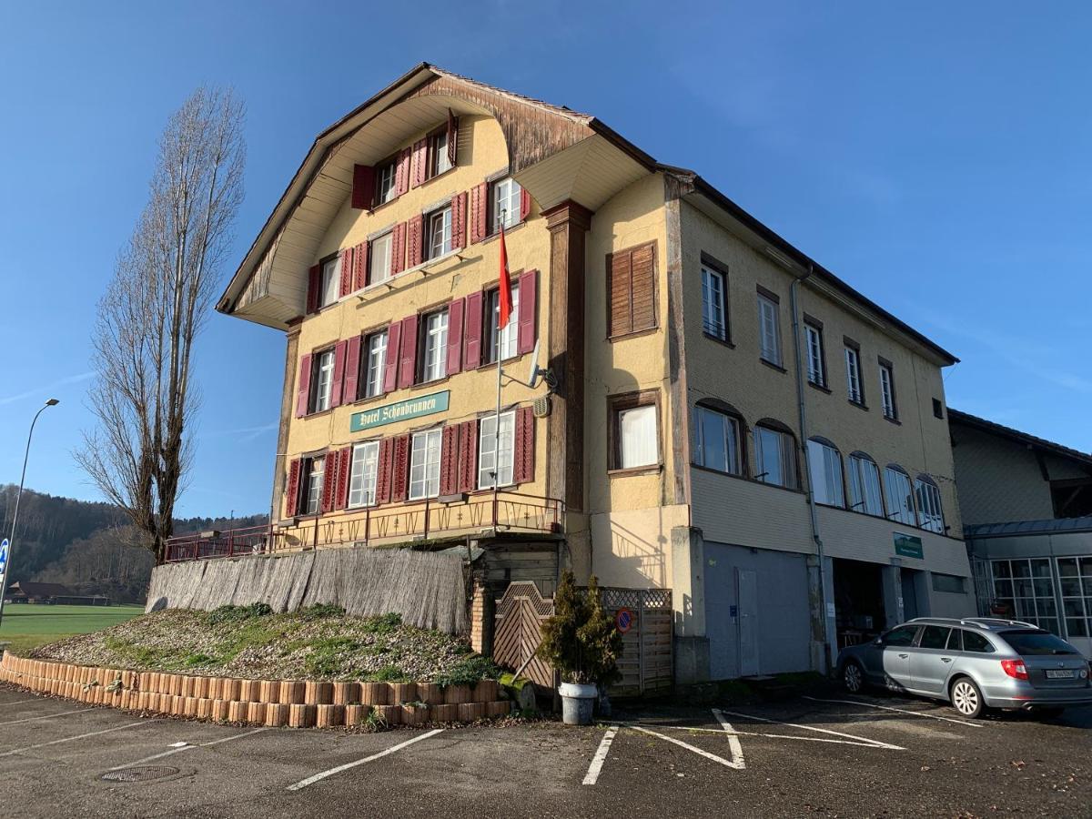Hotel Schonbrunnen Münchenbuchsee Esterno foto