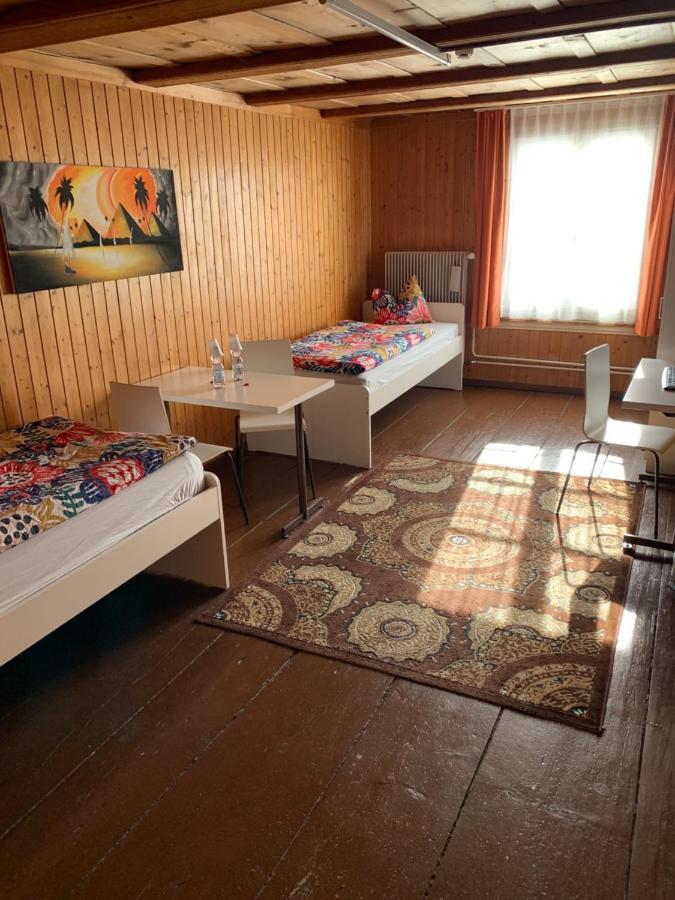Hotel Schonbrunnen Münchenbuchsee Esterno foto